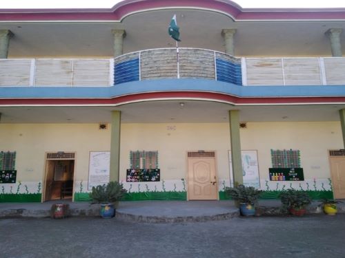 mainbuilding